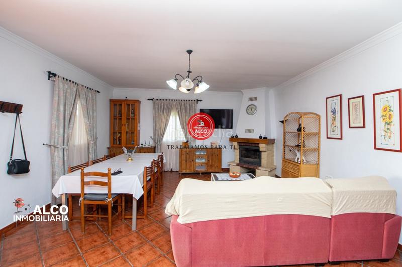 Foto f14b27a7-c846-4536-970a-5b9c6b27bc1f. Chalet  vélez málaga características generales superficie total 5740 m terraza cocina completa dormitorios 3 baños 1 zo en Lagos