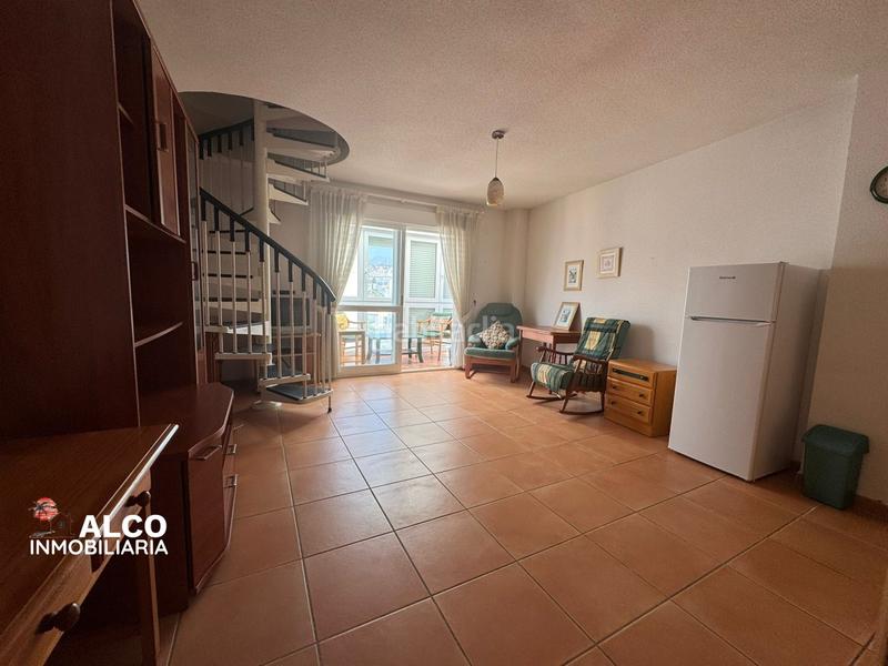Foto ec50bd69-67e2-480b-8a7c-99cdc5e254f7. Zweistöckige wohnung mit parking in Urbanización Santa Rosa Torrox