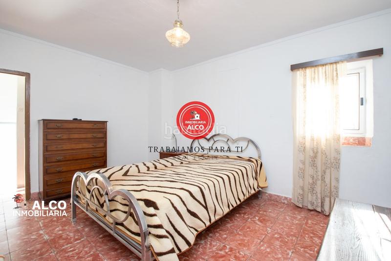 Foto 44b2bc5c-2e57-49a2-b7b7-708676b0d37a. Casa  en competate presentamos esta encantadora casa , situada a tan solo 50 metros de una zona de aparcamiento y en una en Cómpeta