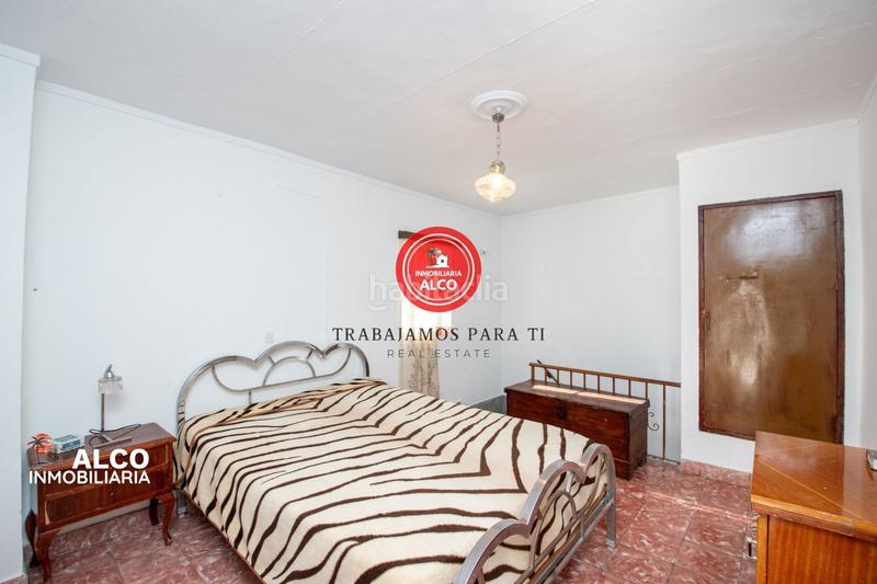 Foto 99c53fc7-9a2b-4377-9056-9a8b7ac9f8e0. Casa  en competate presentamos esta encantadora casa , situada a tan solo 50 metros de una zona de aparcamiento y en una en Cómpeta