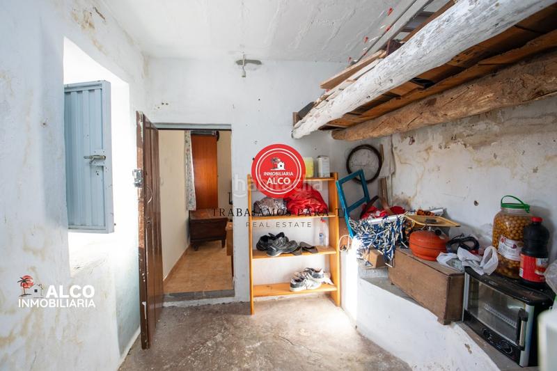 Foto d90b8066-9e6e-405f-8c91-889b409f2b7b. Casa  en competate presentamos esta encantadora casa , situada a tan solo 50 metros de una zona de aparcamiento y en una en Cómpeta