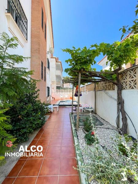 Foto 880e4392-4a6c-40dd-afaf-f71aac415ce0. Xalet amb aparcament piscina a Urbanización Santa Rosa Torrox