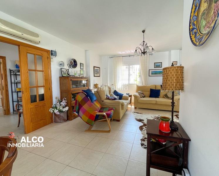 Foto a0e38f2b-16c3-4b5a-aed8-799de2059776. Xalet amb aparcament piscina a Urbanización Santa Rosa Torrox