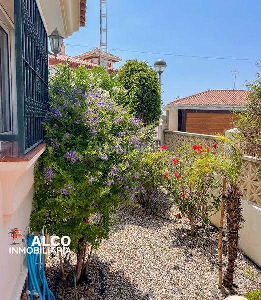 Foto a2257ca9-97c7-4b34-8509-3429734e9de7. Xalet amb aparcament piscina a Urbanización Santa Rosa Torrox