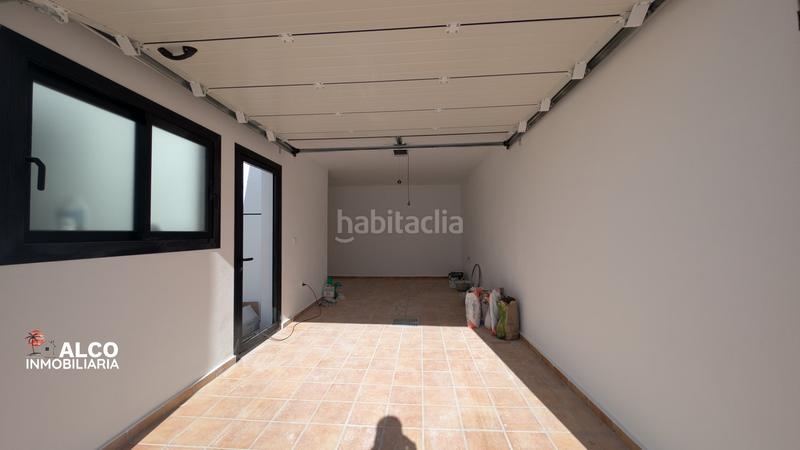 Foto 1a363e63-fe6d-434f-8e24-a2a346221550. Chalet avec parking piscine dans Torrox park Torrox