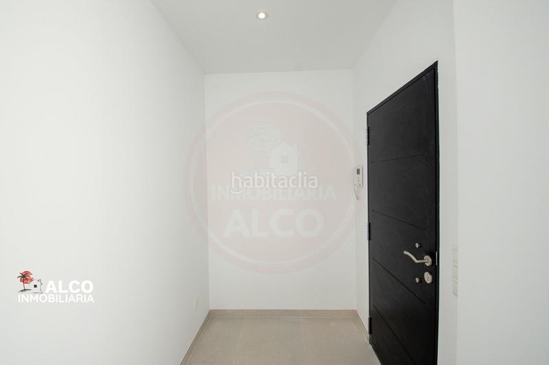 Foto 1de164ed-168b-4afc-bbff-b7305cfe07be. Chalet avec parking piscine dans Torrox park Torrox