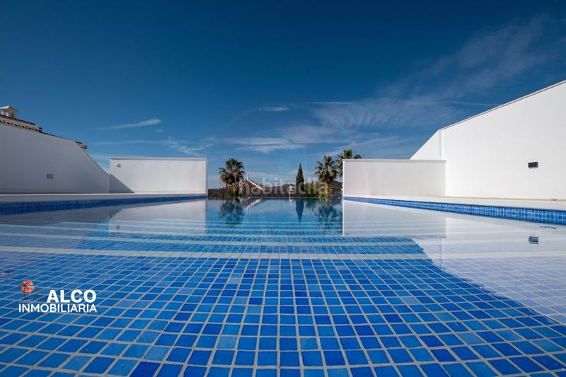 Foto e26f44dd-4967-40aa-b0d0-31cc5d713032. Chalet avec parking piscine dans Torrox park Torrox