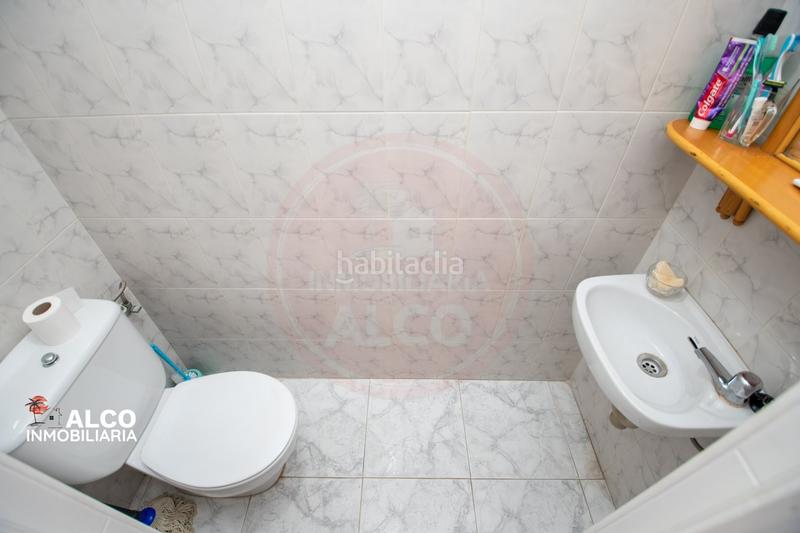 Foto b7ee61d2-4b9d-4df6-9be4-3ac3b9cff311. Casa a Torrox pueblo Torrox