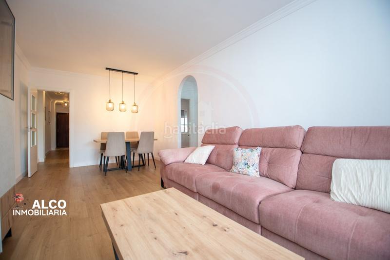 Foto f6059ff3-1a95-4bd8-b534-2929e6c3546e. Pis amb calefacció aparcament a Torrox pueblo Torrox