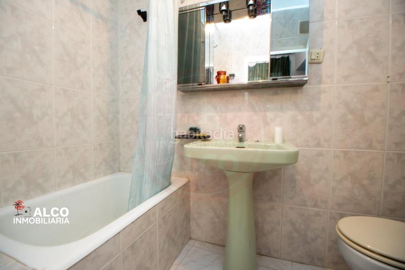 Foto 59e15616-7874-4d73-9659-8fe90c2f8a82. Casa a Torrox pueblo Torrox