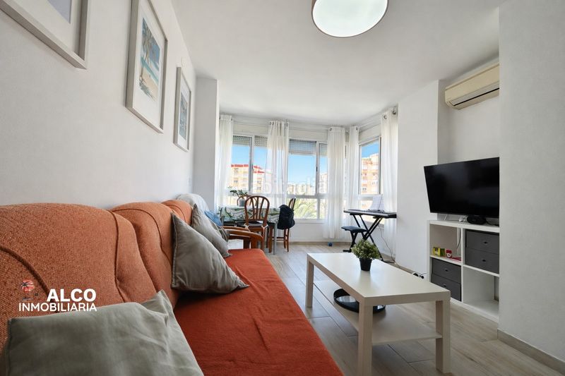 Foto abce96ee-3256-4a29-8359-3e3f65502d0b. Estudio en garcia peñalver 7 estudio totalmente reformado en urbanización con piscina comunitaria, a un paso de la playa costaponemos a la venta este en Torrox