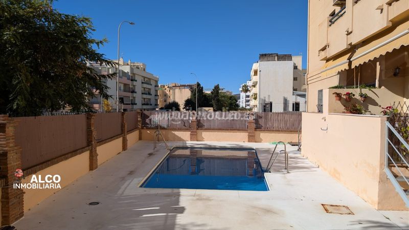 Foto e7cb79f4-9c31-492f-aa76-d65fd7e135e9. Pis amb aparcament piscina a Chaparil - Torrecilla - Punta Lara Nerja