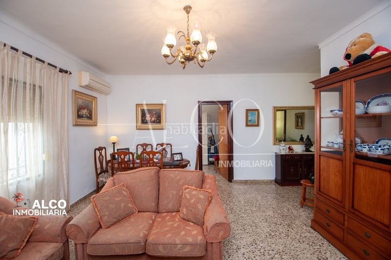 Foto 79f88d9f-a5e6-48e7-b1e1-006142b3cb2c. Xalet amb aparcament a Laguna Beach Torrox