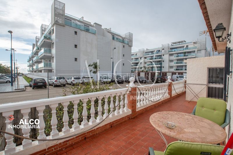 Foto 9da5742d-40d3-4633-9d5d-e116c514b282. Xalet amb aparcament a Laguna Beach Torrox