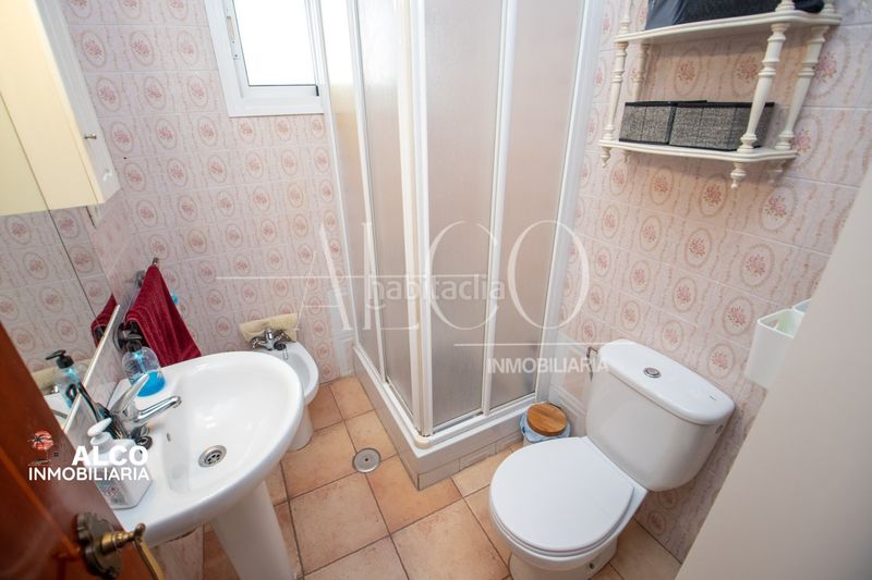 Foto a9e03127-16f9-4b4e-bd64-17e55354a76f. Xalet amb aparcament a Laguna Beach Torrox