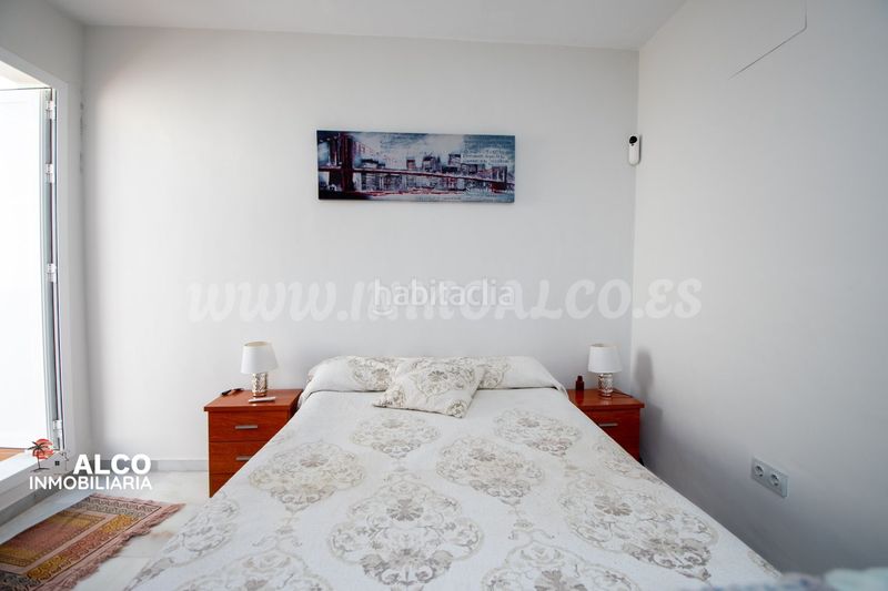 Foto f1bd64e5-efc1-4453-b681-bbcc27187773. Dúplex amb aparcament piscina a Urbanización Santa Rosa Torrox