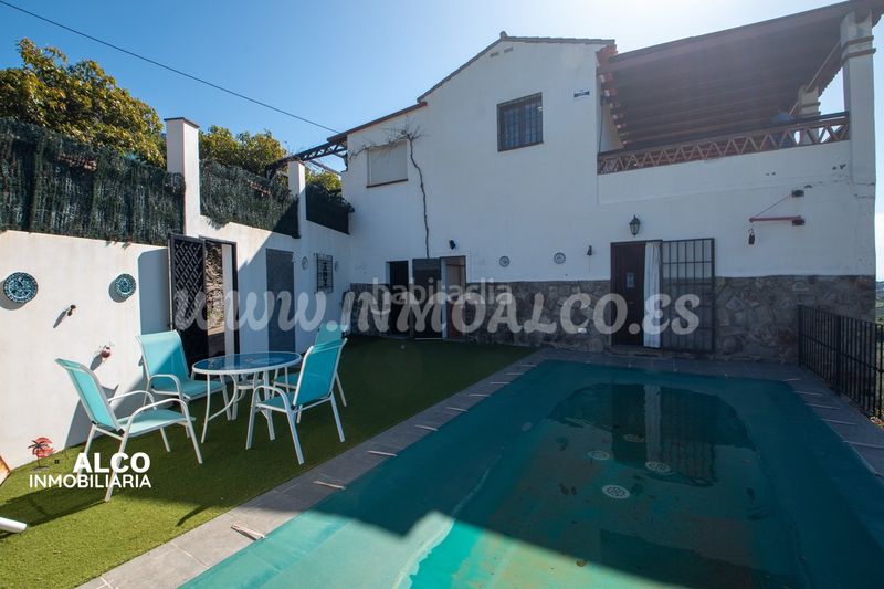 Foto 5145600e-904d-49ce-857f-4fedfebb15ac. Xalet amb piscina a Torrox pueblo Torrox