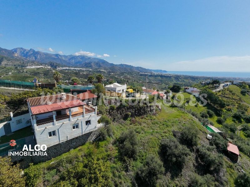 Foto df36602d-3773-48cb-8111-a70ff6a2cb17. Xalet amb piscina a Torrox pueblo Torrox