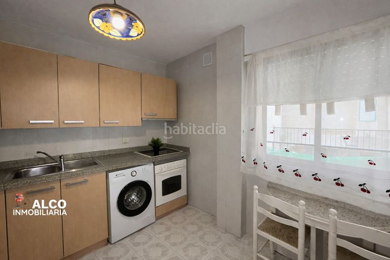 Foto 24d0d755-4c78-4d19-95f0-06e1c3dc10df. Pis a Caleta de Velez