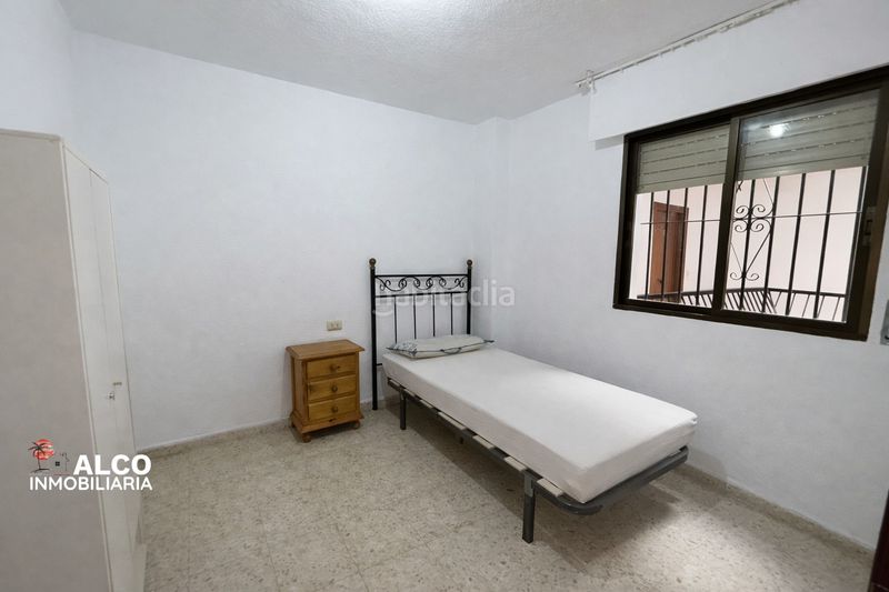 Foto 70a35445-8a3b-4364-a1d3-252f753ba7d0. Pis a Caleta de Velez