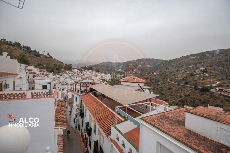 Foto 79d4f8b8-5636-4438-8301-ddb9c5aaeda6. Casa a fe 9 a Torrox pueblo Torrox