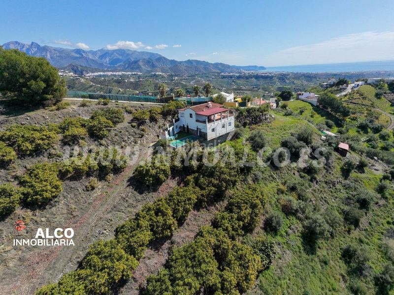 Foto 412ac0e8-198d-4254-8237-efbded143a52. Chalet avec piscine dans Torrox pueblo Torrox