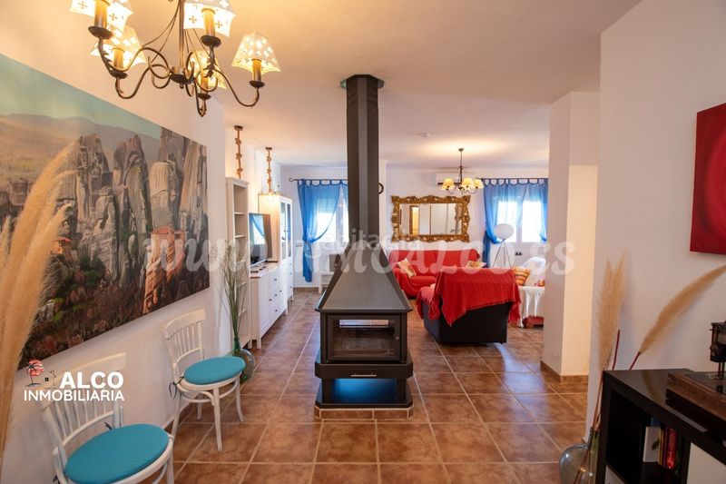 Foto 59d44e19-d932-462a-b6c7-34820133f8e3. Chalet avec piscine dans Torrox pueblo Torrox