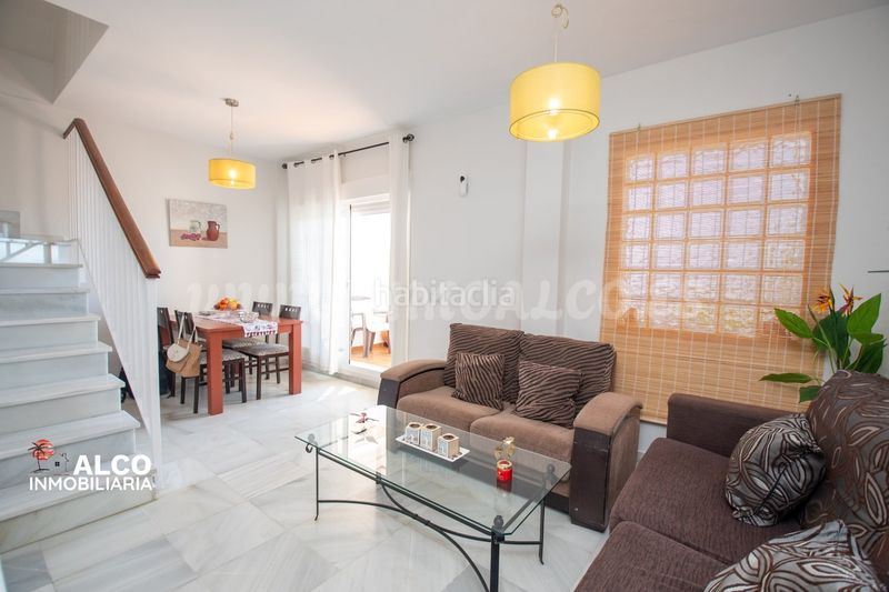 Foto 0ba1375f-c0aa-4327-96cf-eed7c039c491. Duplex with parking pool in Urbanización Santa Rosa Torrox