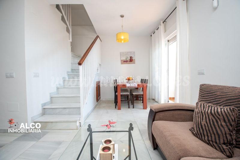 Foto 0f662c80-fd88-4f0d-8a0a-2c634a9dda98. Duplex with parking pool in Urbanización Santa Rosa Torrox