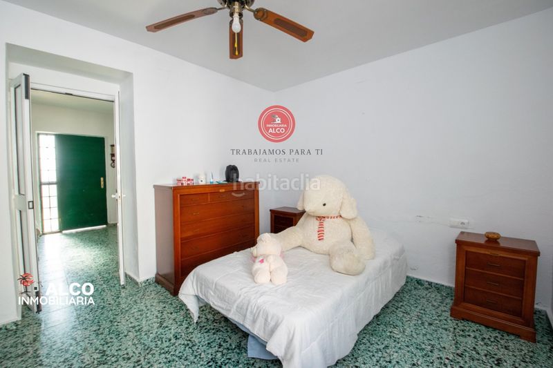 Foto a8528318-f812-4bfc-ab27-01e5c50e9b30. Chalet dans los llanos 5 dans Urbanización Santa Rosa Torrox
