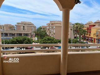 Pis  Casas nuevas 36. Amplia vivienda en el centro de torrox costa con terraza orienta