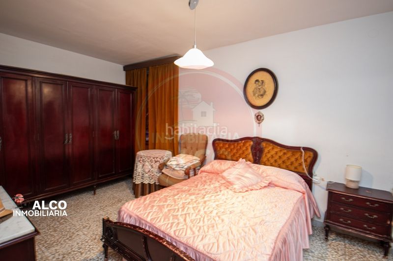 Foto e1e99993-0cb2-4df7-a7e6-bec8c4a1cbae. Pis a Torrox pueblo Torrox