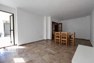 Flat  Morche el 99. A un paso del mar en el morchete presentamos esta fantástica viv