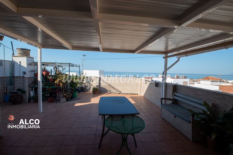 Foto 5dba0d2e-943f-4f94-917e-0965258c8f8d. Duplex with parking in El Morche Torrox