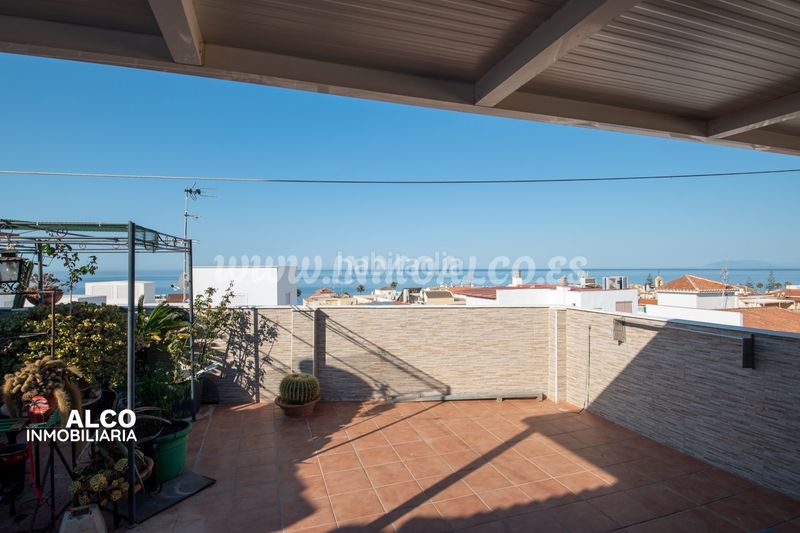 Foto f924af3c-eda0-40d6-802d-5d04d24a4073. Duplex with parking in El Morche Torrox