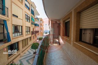 Etagenwohnung in El Morche. Piso en el morche a tan solo 50 metros de la playa y del paseo m