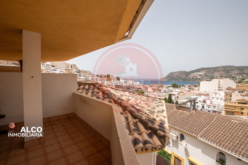 Foto 9b6c99e2-6ea1-4540-80cd-ada3b09cbd0f. Casa adossada a La Herradura Almuñécar