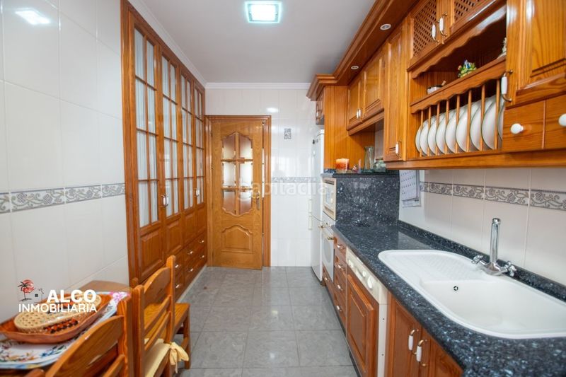 Foto cac4d8c3-f0ff-498c-8b19-fb00a29a2bb8. Pis a Torrox pueblo Torrox