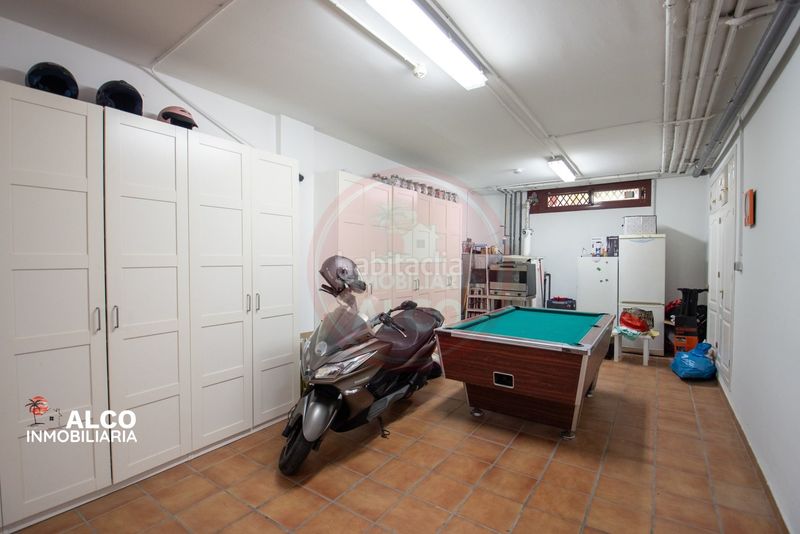 Foto 4e78d4b9-324b-4353-ab1f-68e145d3ab9d. Casa aparellada amb aparcament piscina a Playa de Granada Motril