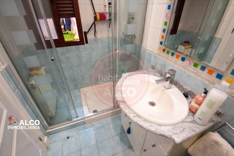 Foto b3c2a53e-c789-4732-899e-a509b19144e1. Casa aparellada amb aparcament piscina a Playa de Granada Motril
