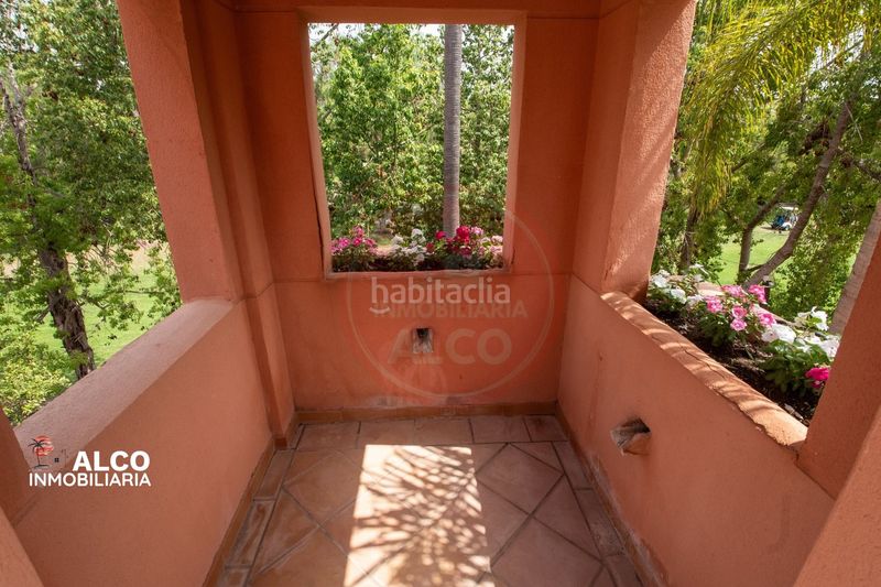 Foto e00f5bc3-f69e-4eba-9b09-e31d3f9faa99. Casa aparellada amb aparcament piscina a Playa de Granada Motril