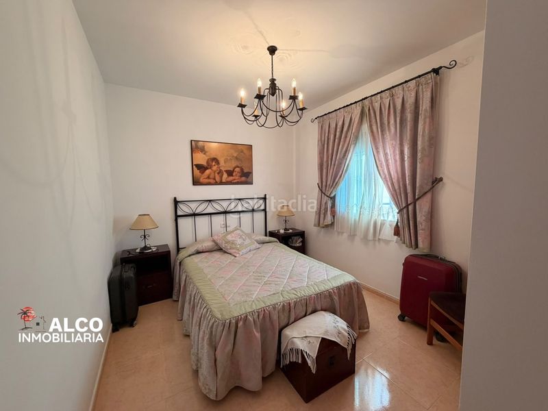 Foto 4b326c02-152b-4739-9168-d7e16edacc7b. Casa adossada amb aparcament a El Peñoncillo Torrox