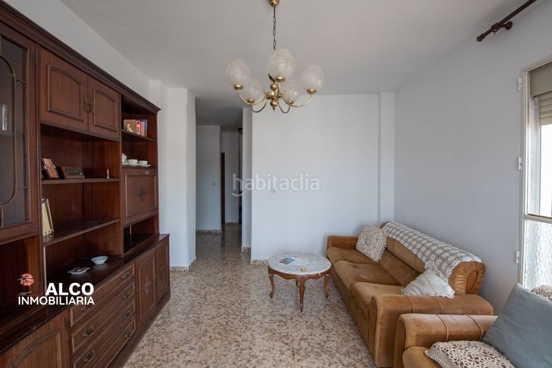 Foto 872d8471-28d2-43b9-af52-263b9d46b804. Pis a Torrox pueblo Torrox