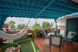 Pis  Morche el 276. Vivienda con espectacular terraza y vistas al mar a solo 100 met