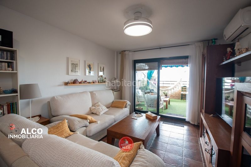 Foto ce808099-f588-4a4e-9e25-175d027a6391. Pis amb piscina a El Morche Torrox