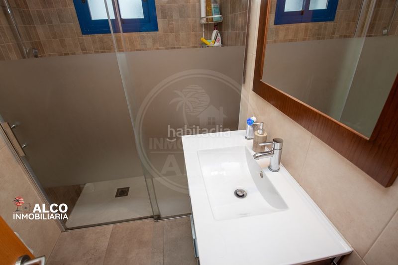 Foto e5d7c8c2-8dc9-4dff-ae07-e8c3e86e103c. Rent flat with parking in El Morche Torrox