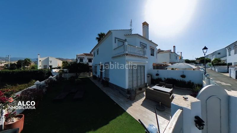 Foto 8f3fb2b4-0e3d-4e85-adbc-2784d27c00de. Xalet amb aparcament piscina a Torrox park Torrox