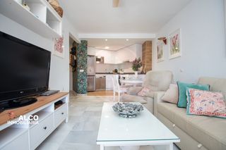 Appartamento in Costa del oro 1. Vivienda reformada de 2 dormitorios con amplia terraza a solo 10
