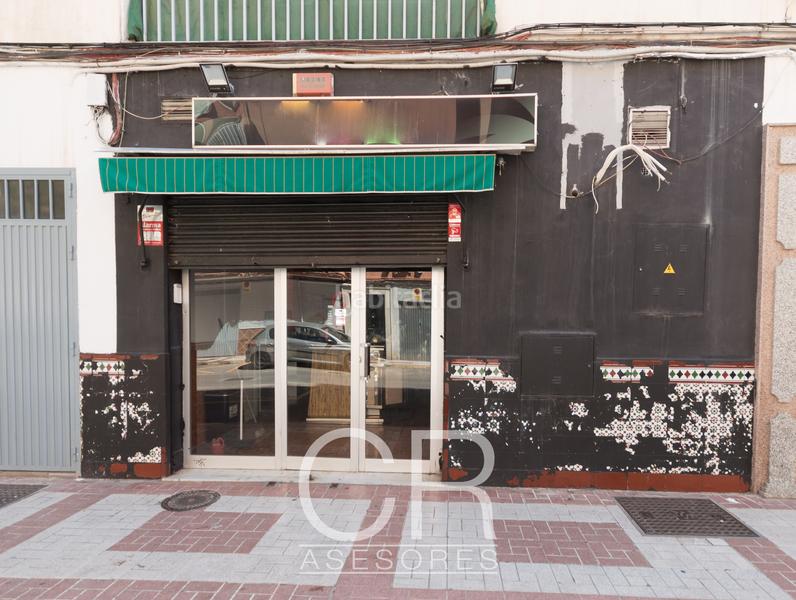 Foto 6e41d613-c507-4376-b6eb-11698fce8dc4. Alquiler local comercial bar con licencia en Barrio de Zaidín Granada
