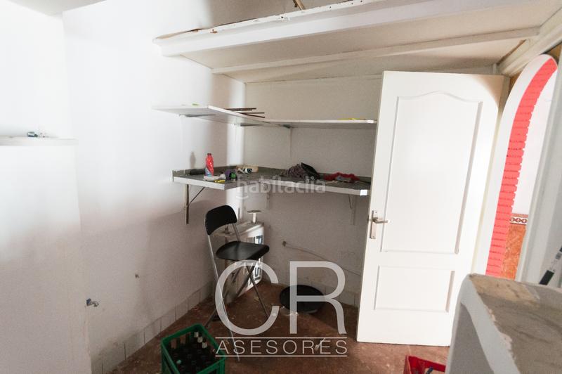 Foto 8bce9671-2519-4a47-ae8f-d26faa95abf7. Alquiler local comercial bar con licencia en Barrio de Zaidín Granada